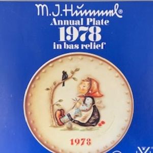 Hummel/Goebel Plate